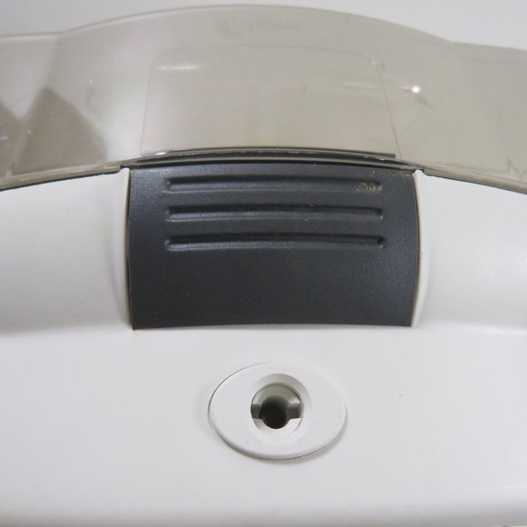 Fellows Floppy Disk Case with permeant center divider & moveable dividers - Picture 11 of 13